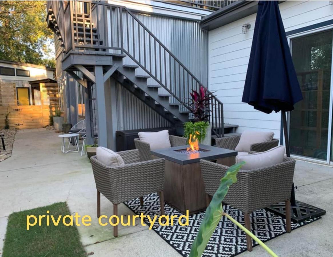 Normalbnb - 2 Blocks From Restaurants, Bars, Hospital 아테네 외부 사진